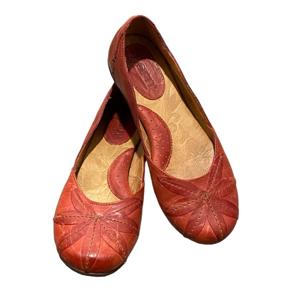 Born red leather ballet flat. Sz 6.5 - Picture 2 of 16